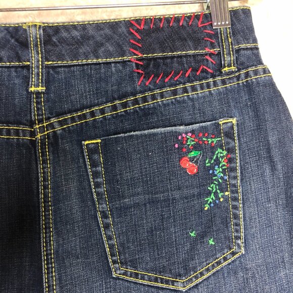 Tommy Hilfiger Denim Button Skirt with Floral Embroidery Size 6 - Picture 5 of 6